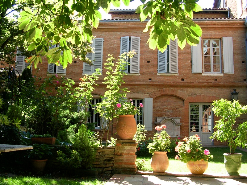RENDEZ-VOUS AUX JARDINS