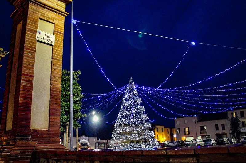 Merville_Illuminations©Tourisme_Hauts_Tolosans
