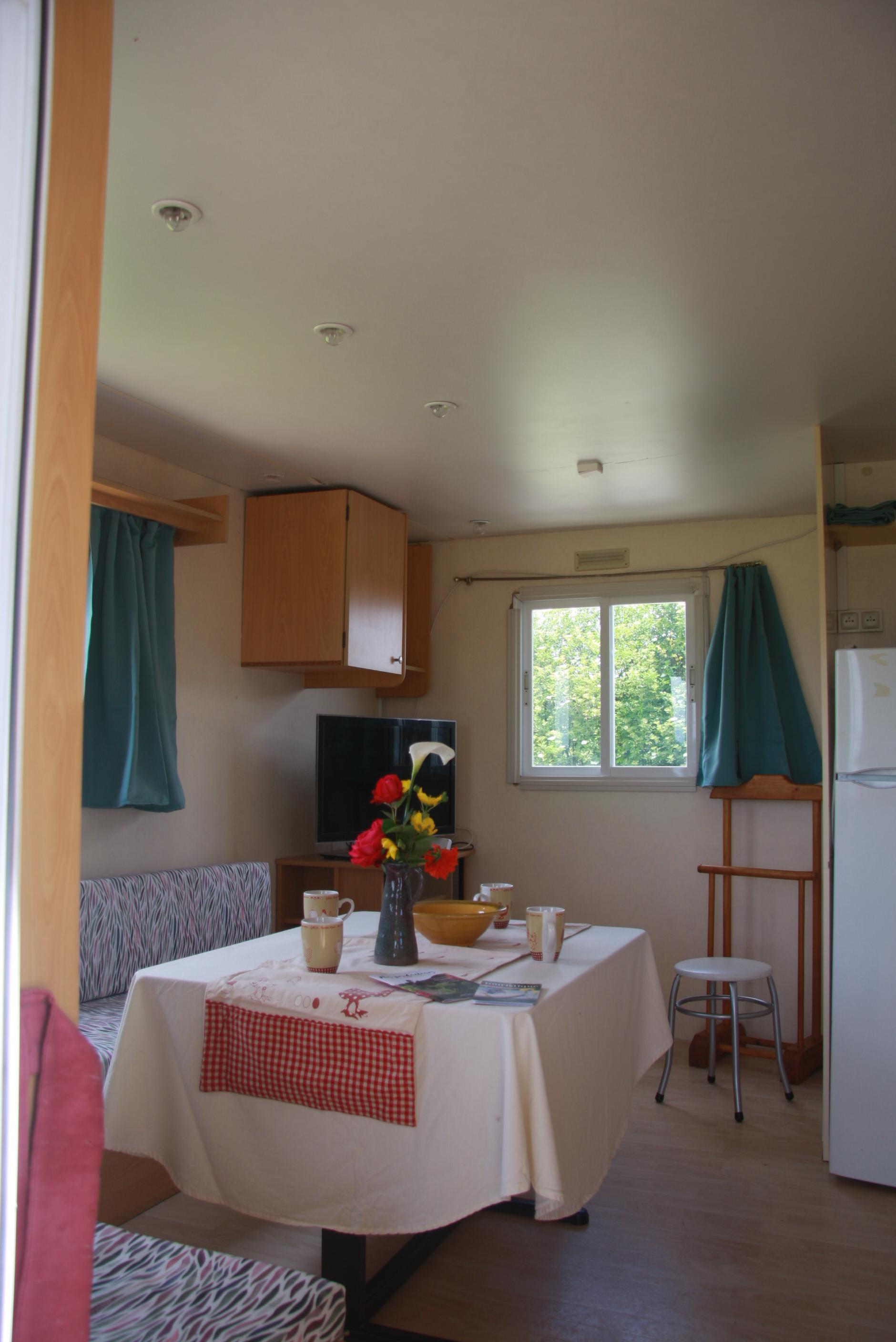 FERME DE CASSARET : MOBIL-HOME FACE AUX PYRENEES, Aurignac - photo 7