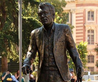 Visiter Toulouse sur  les pas de Claude Nougaro
