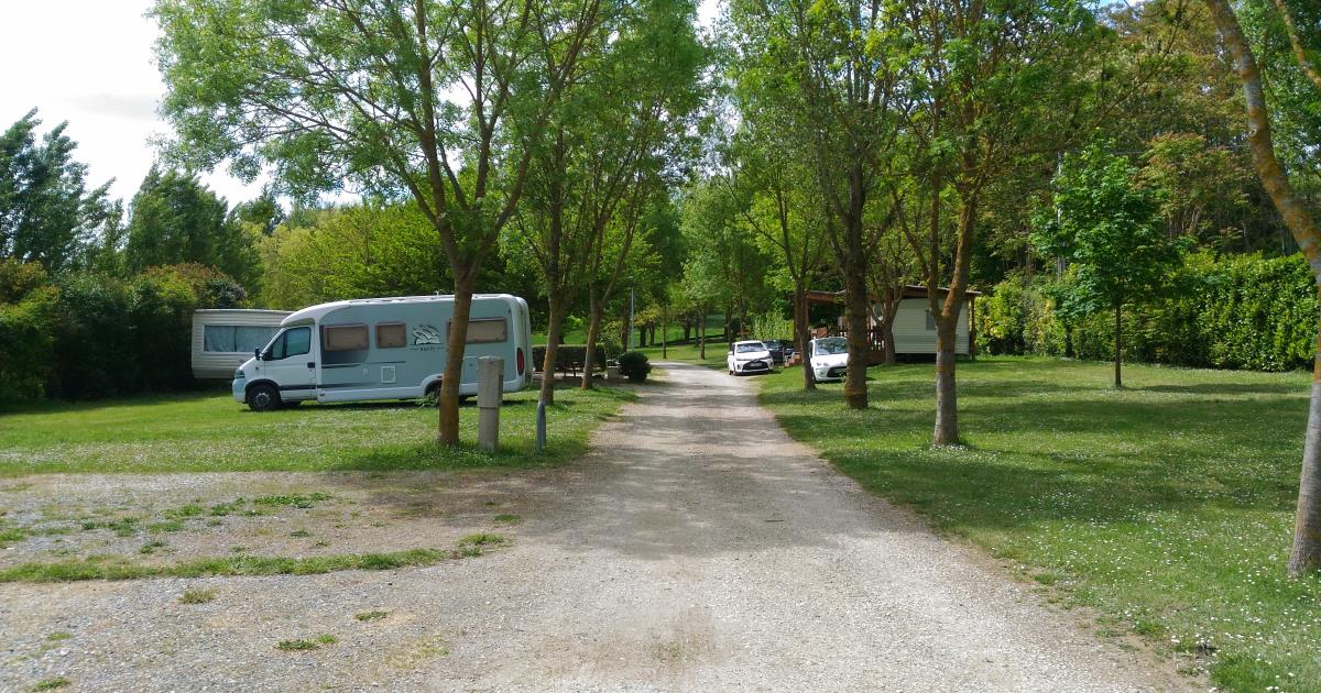 CAMPING MUNICIPAL LE RADEL - AVIGNONET-LAURAGAIS - non classifiable ...