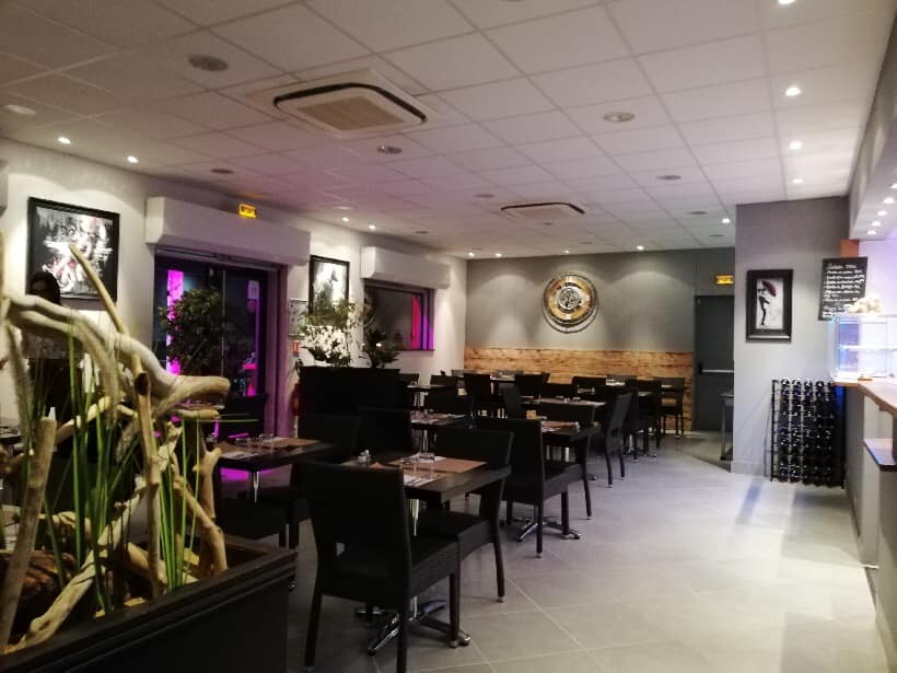 Pintxos_restaurant_merville_salle_interieure_©Pinxtos, MERVILLE