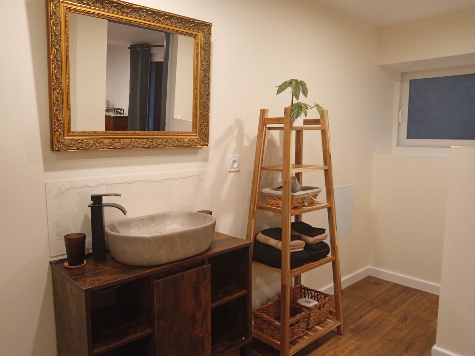 LE REGAID'S, Régades