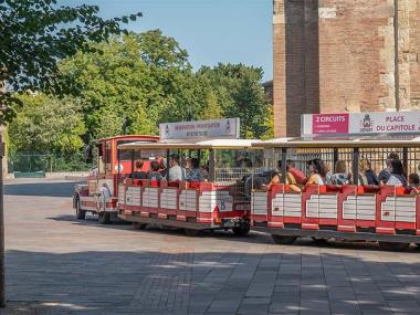 Visiter Toulouse, petit train touristique