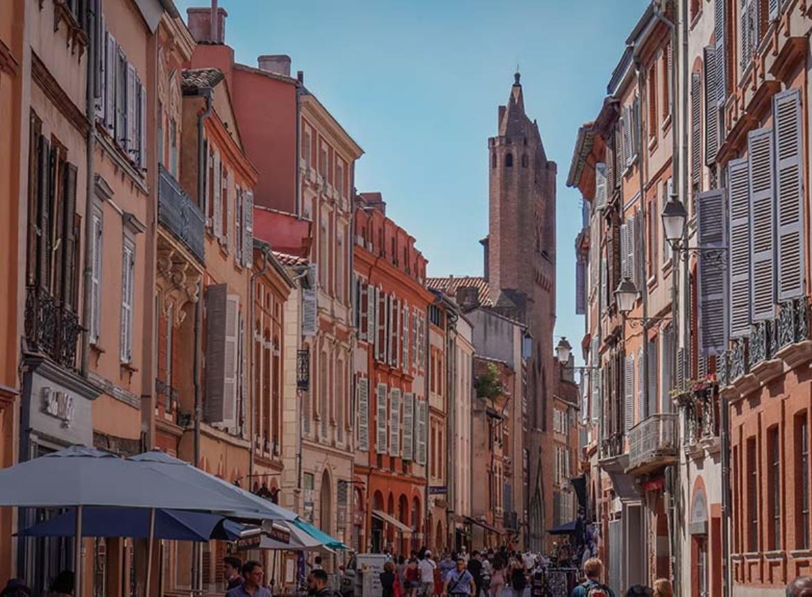 Visiter Toulouse, la rue du Taur