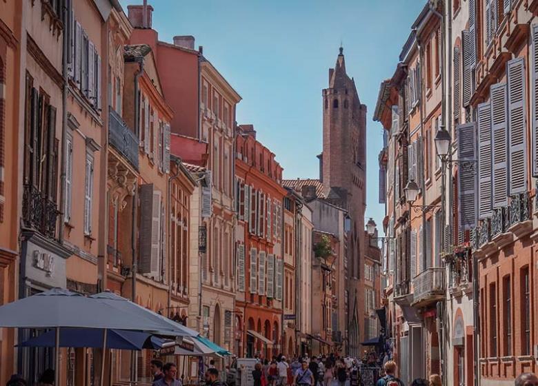 Visiter Toulouse, la rue du Taur