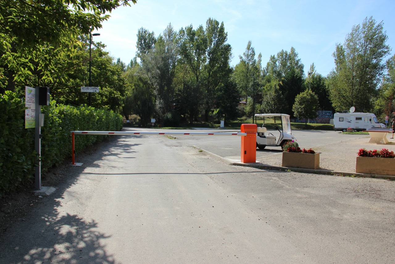 FLOWER CAMPING DU LAC DE LA THESAUQUE - photo 3