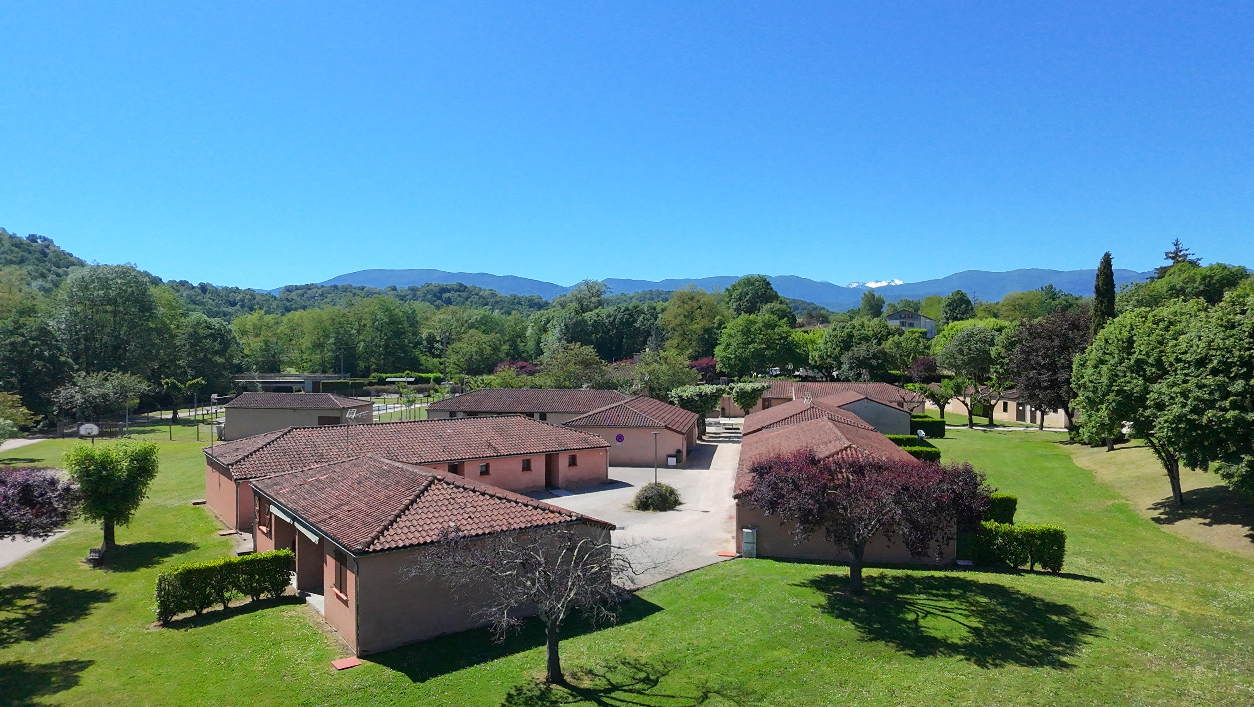 COMPLEXE TOURISTIQUE DE LA JUSTALE - CAMPING MUNICIPAL