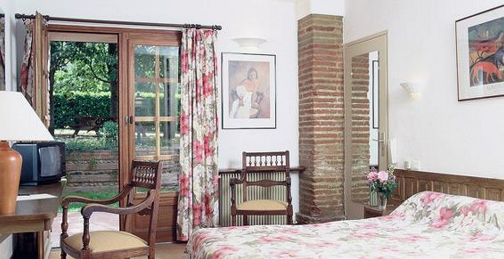 HOTEL LE RATELIER, MONTAIGUT-SUR-SAVE