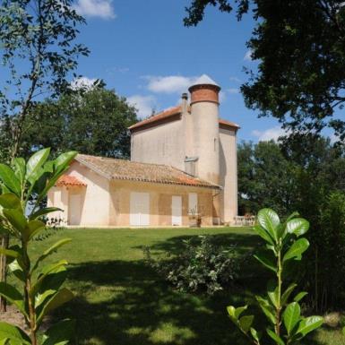 chateau bellevue FRONTON