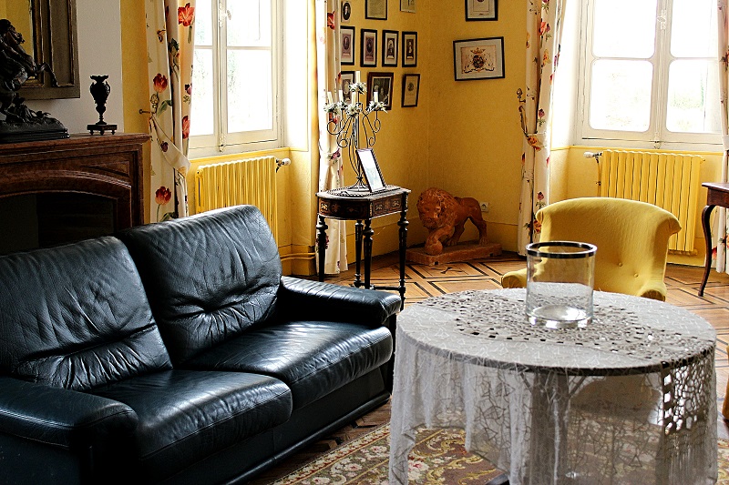 CHATEAU LAGAILLARDE, THIL