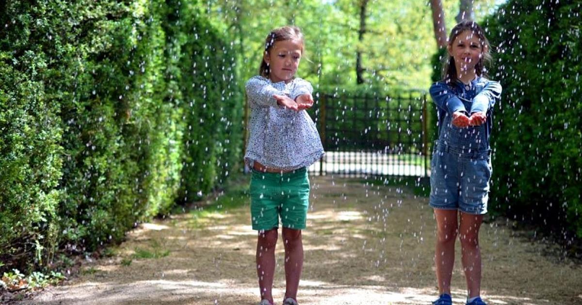 Près de Toulouse : un conteur d'histoires s'installe au labyrinthe de  Merville