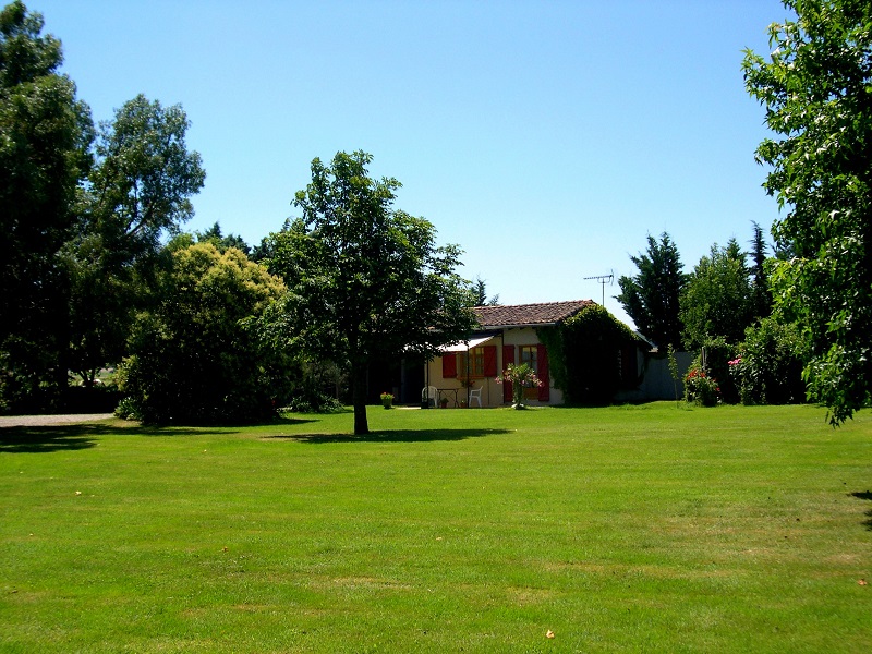 LAPEYR'ANE, LE BURGAUD