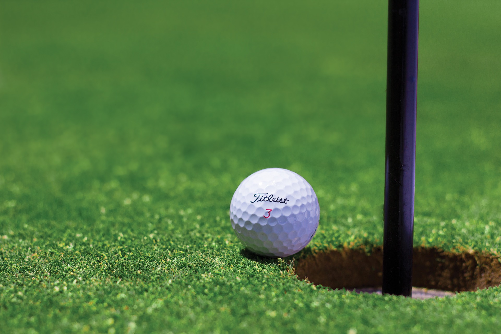 COURS & STAGES DE GOLF