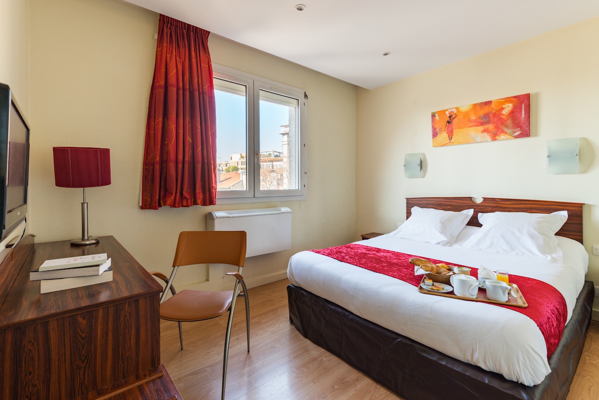 HOTEL ICARE
