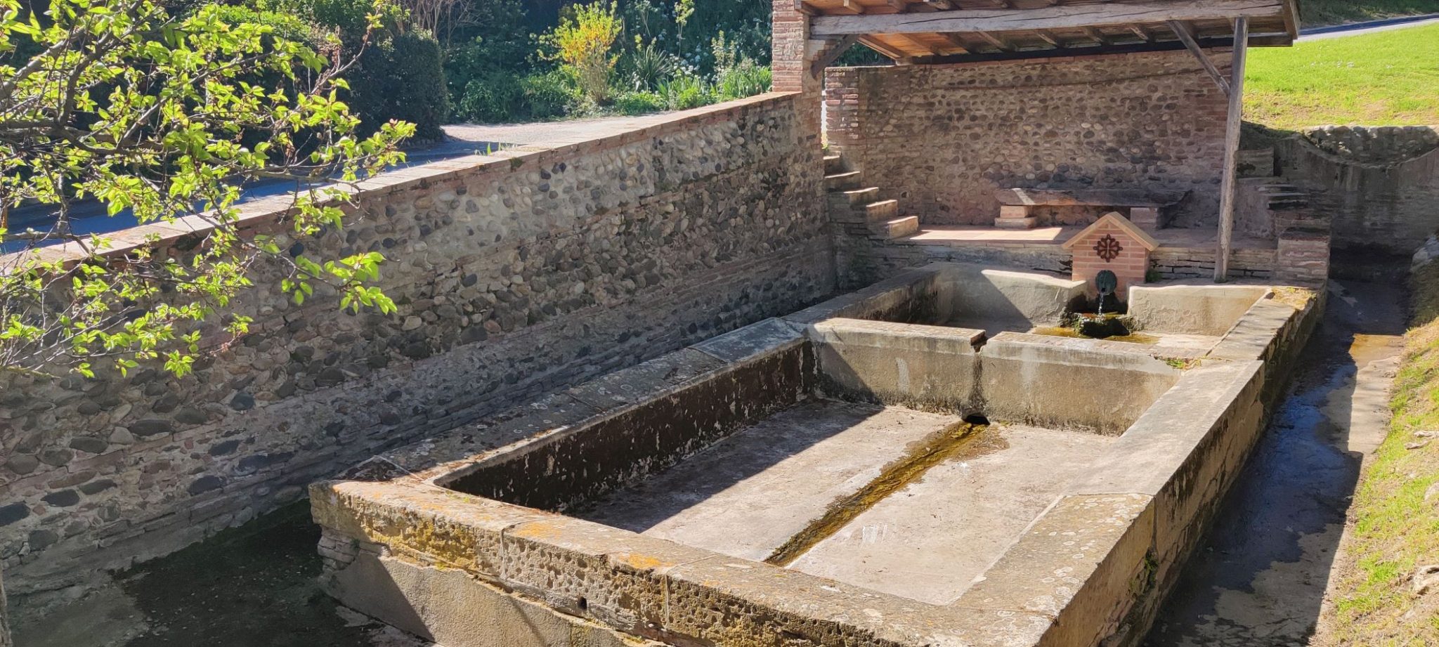 LAVOIR - SAINT-HILAIRE -