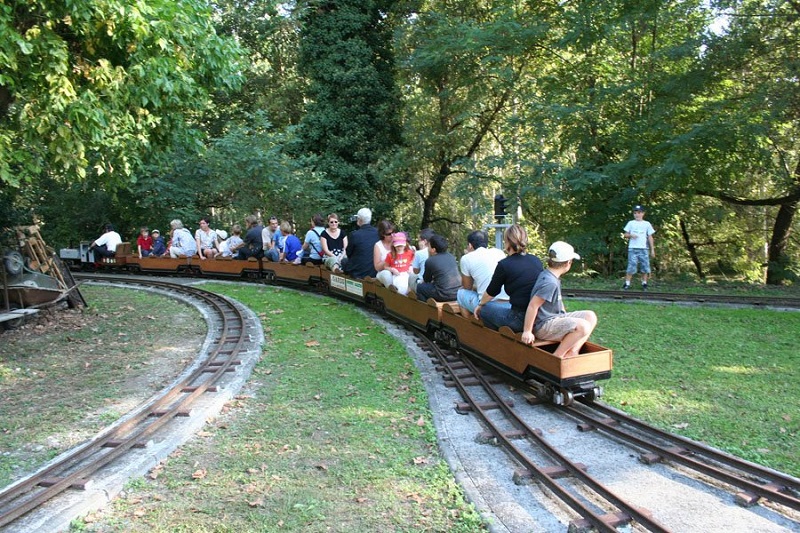 LE PETIT TRAIN DE GRENADE, GRENADE
