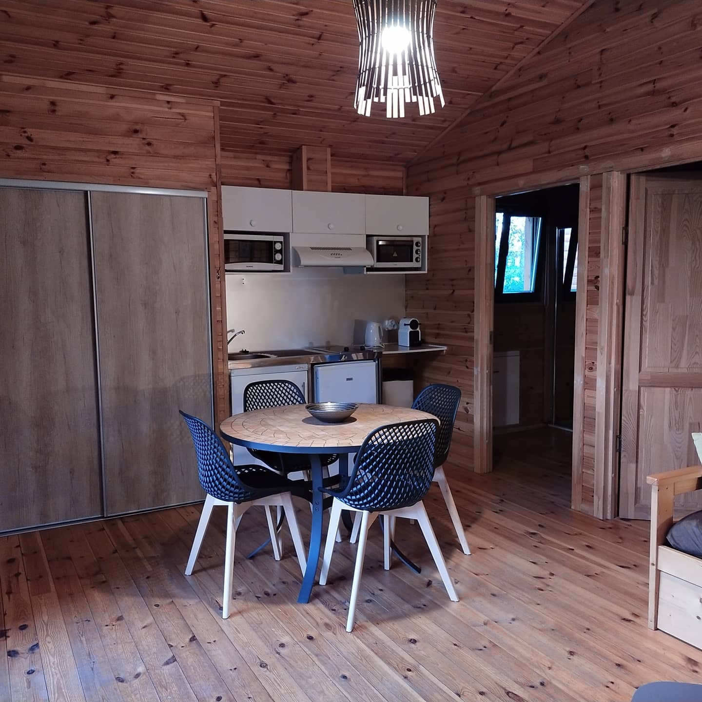 LES GITES DES PALOMBES - CHALET ORANGE - photo 5