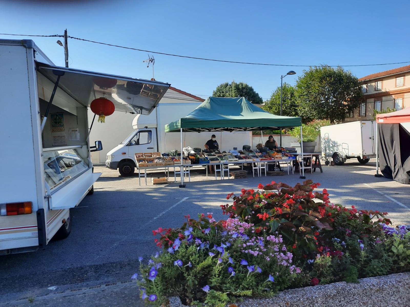 PETIT MARCHÉ SAINTLEON PETIT MARCHÉ SAINTLEON