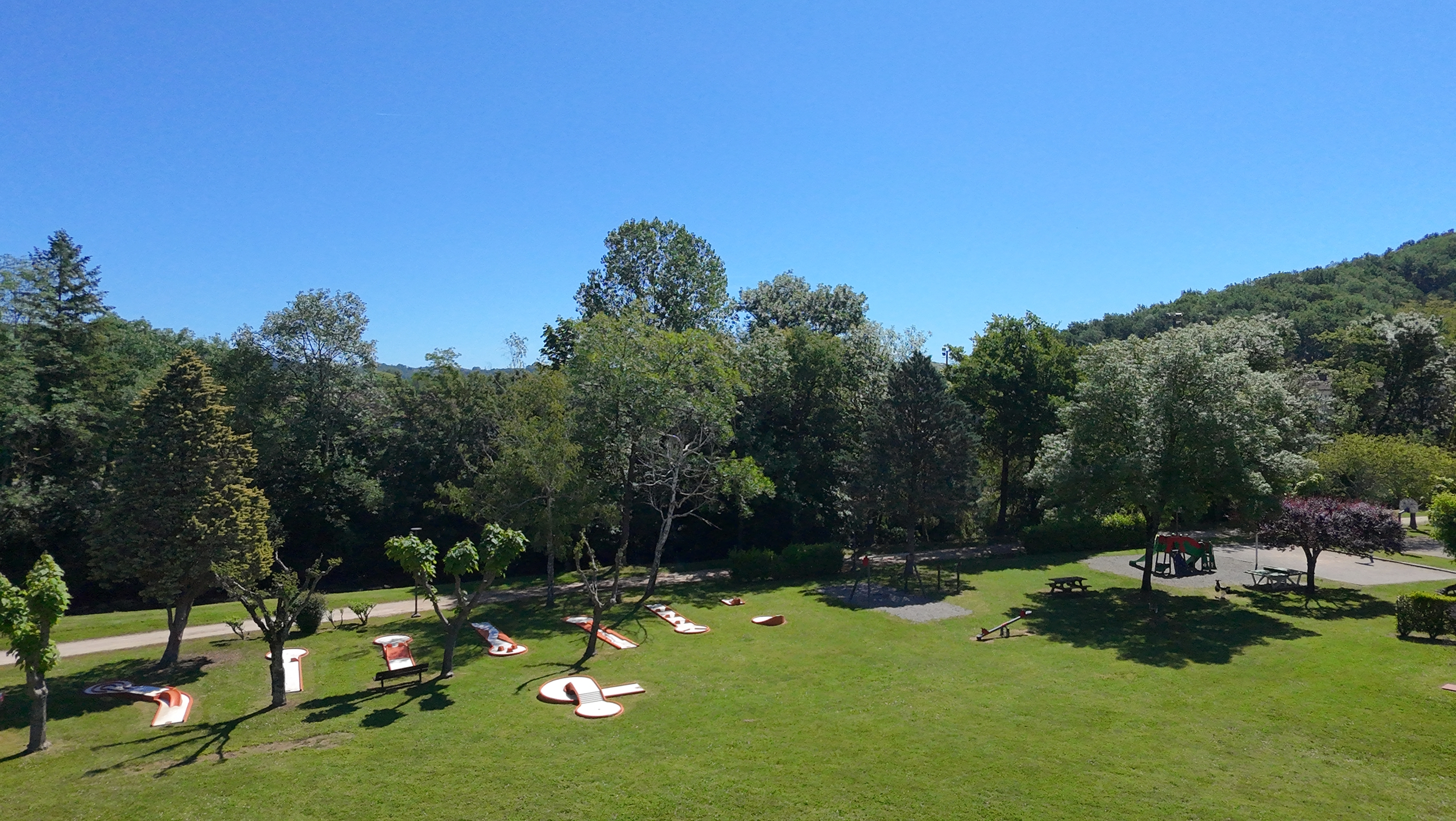 COMPLEXE TOURISTIQUE DE LA JUSTALE - CAMPING MUNICIPAL — photo 3