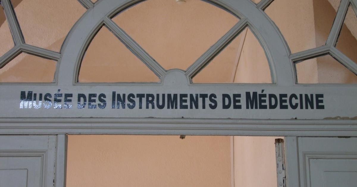 THE MUSEUM OF MEDICAL INSTRUMENTS FROM THE HOSPITALS OF TOULOUSE ...
