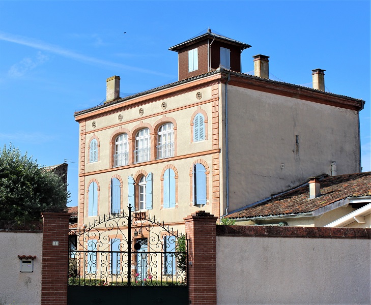 Merville_Maison_Pouvillon©Tourisme_Hauts_Tolosans, GRENADE