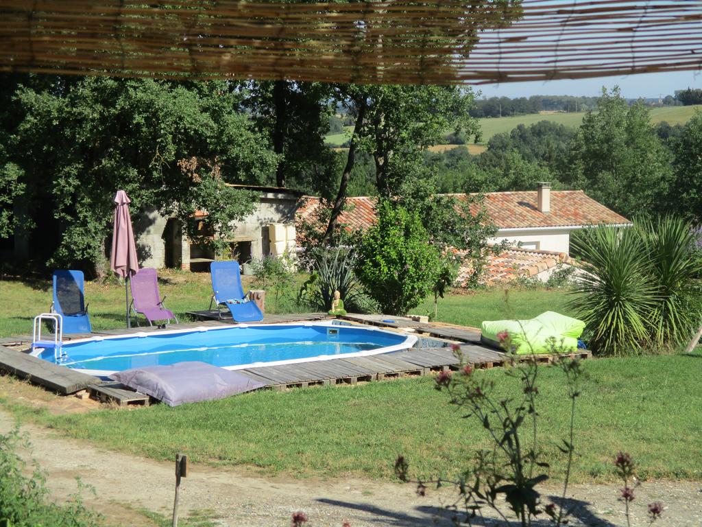 PETIT PARADIS