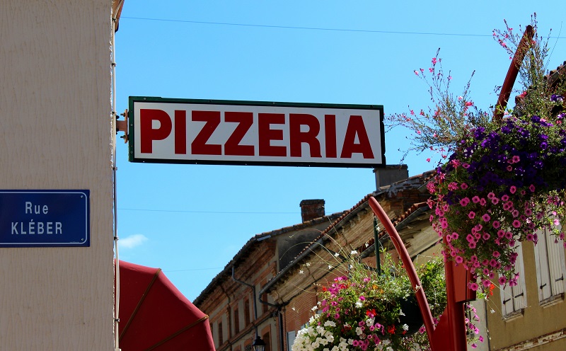 PIZZA PAZZA